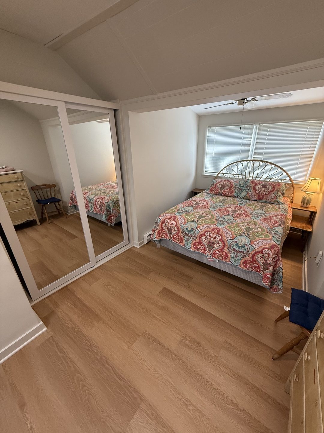 Corinthian Sea, Bedroom
