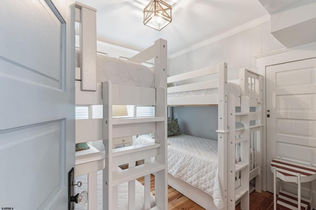 Let's Go to the Beach (1st Floor), Bedroom