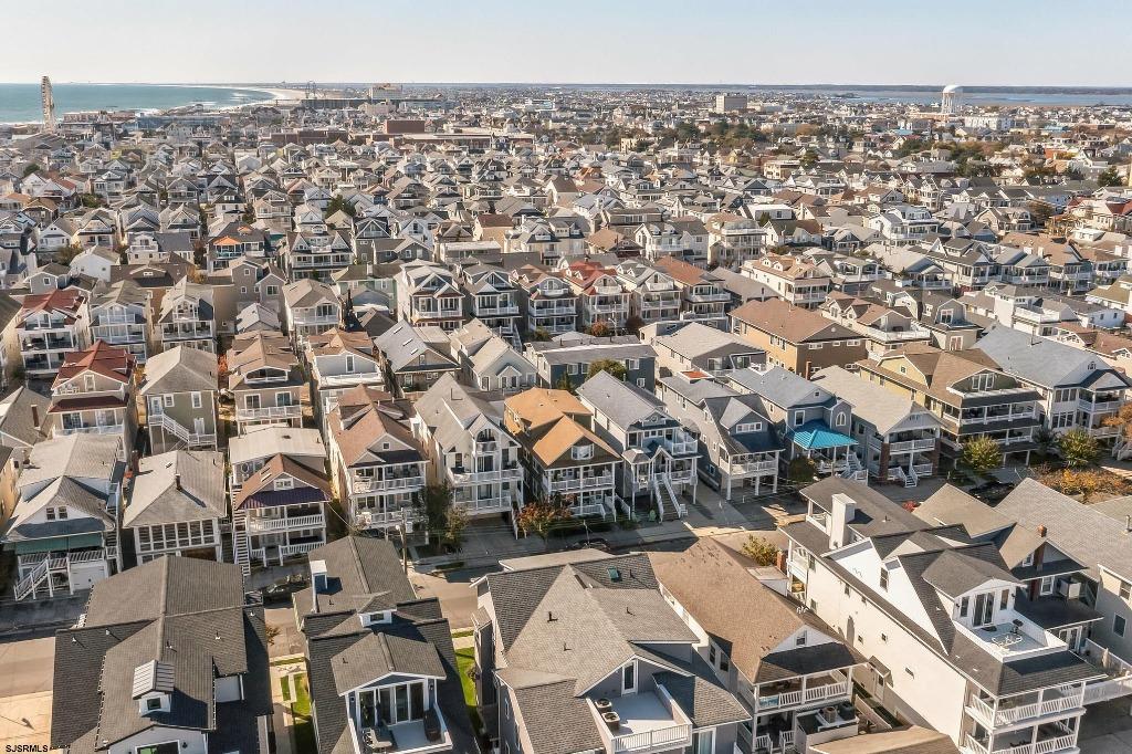 Let's Go to the Beach (1st Floor), Aerial View