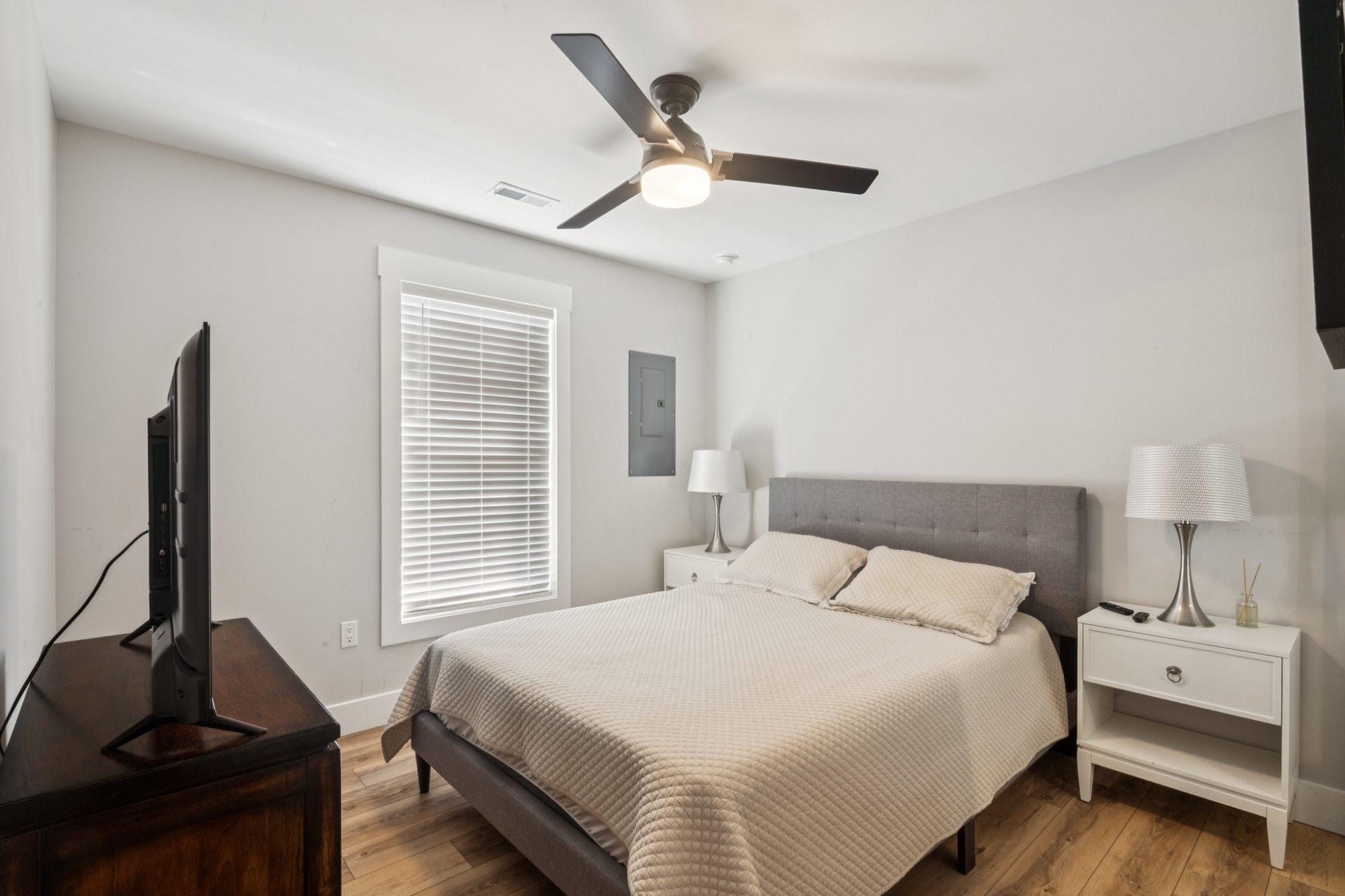 Sunrise, Sunset, Bedroom