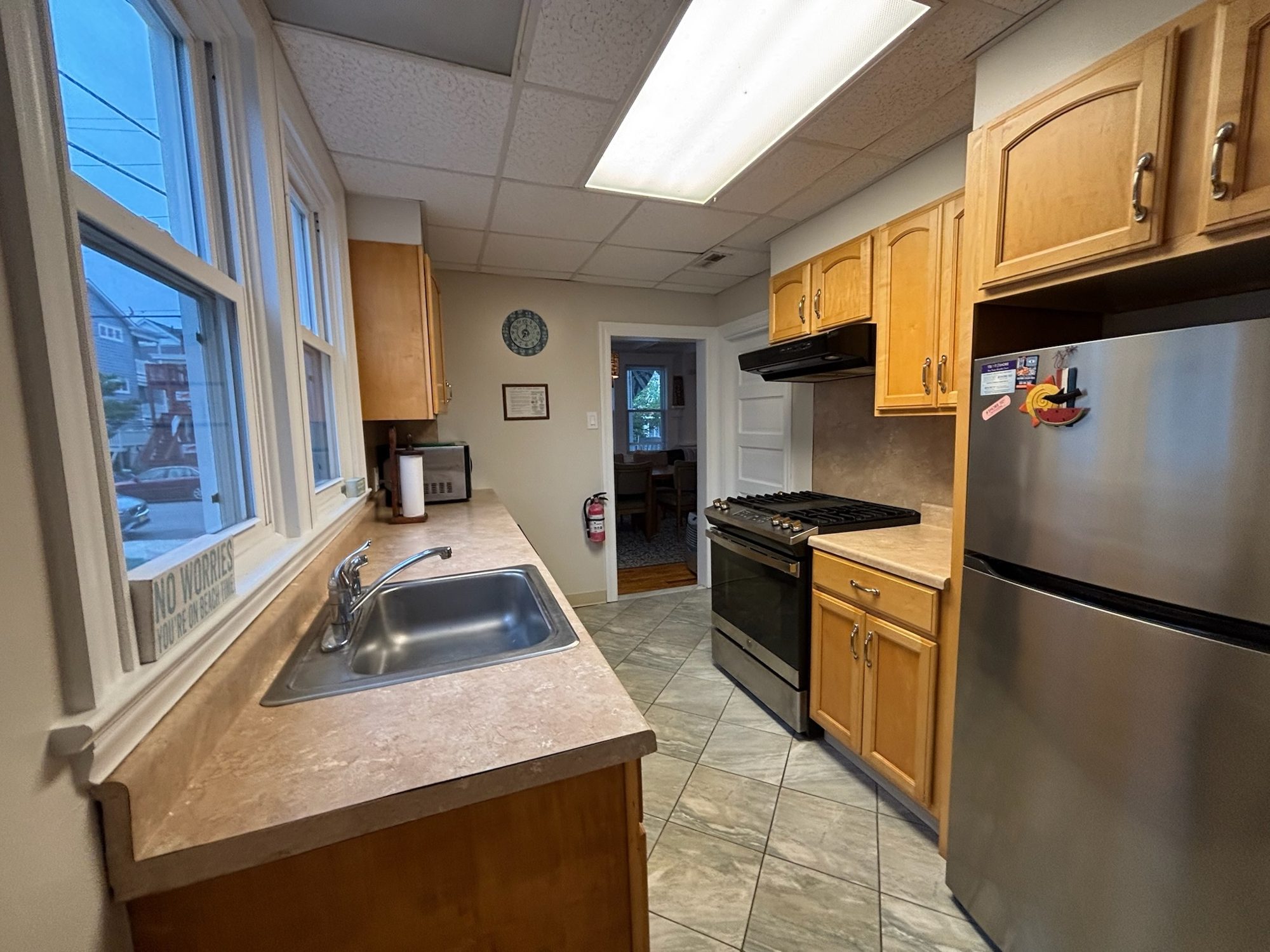 Corinthian Sand, Kitchen