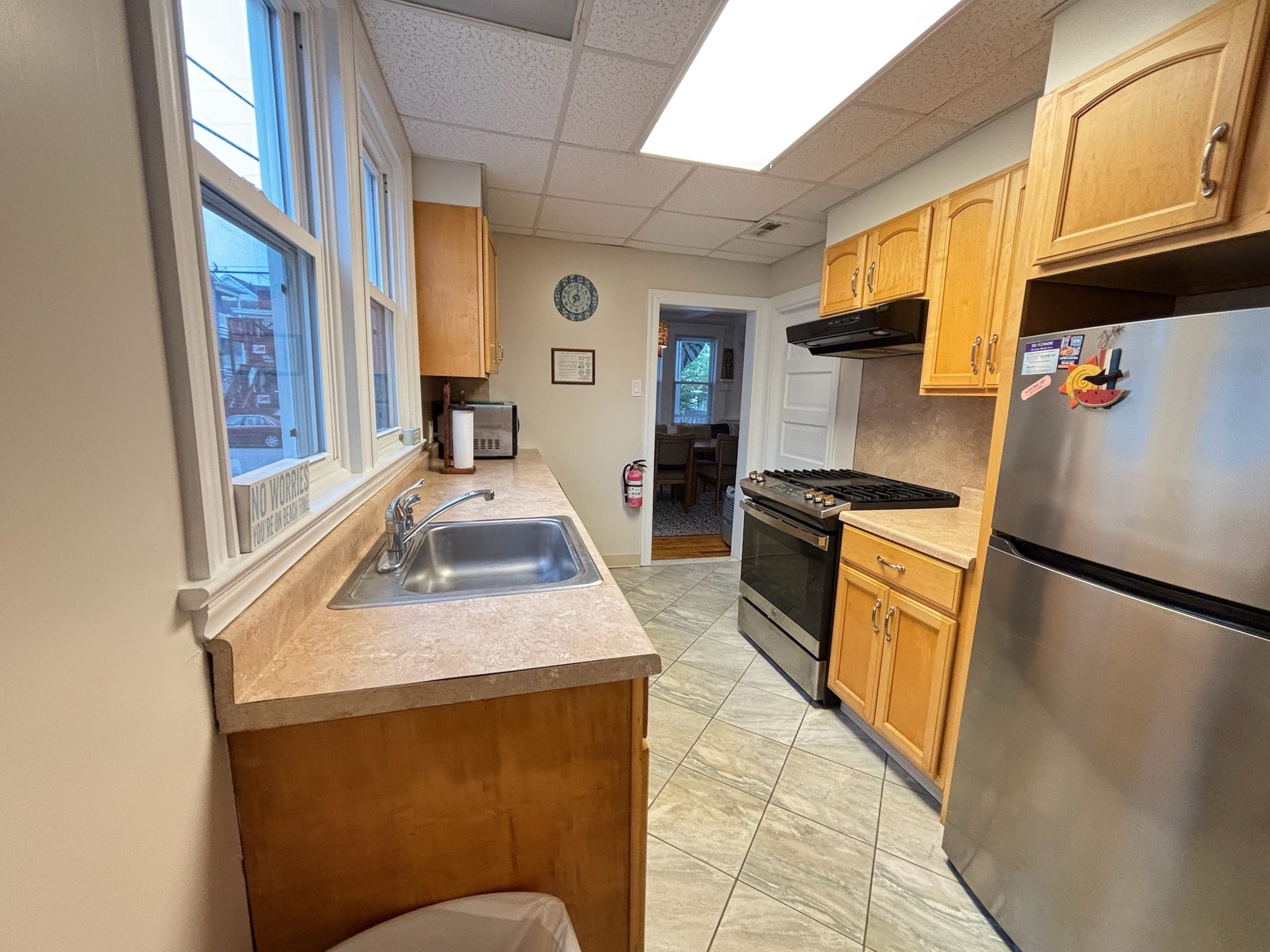 Corinthian Sand, Kitchen