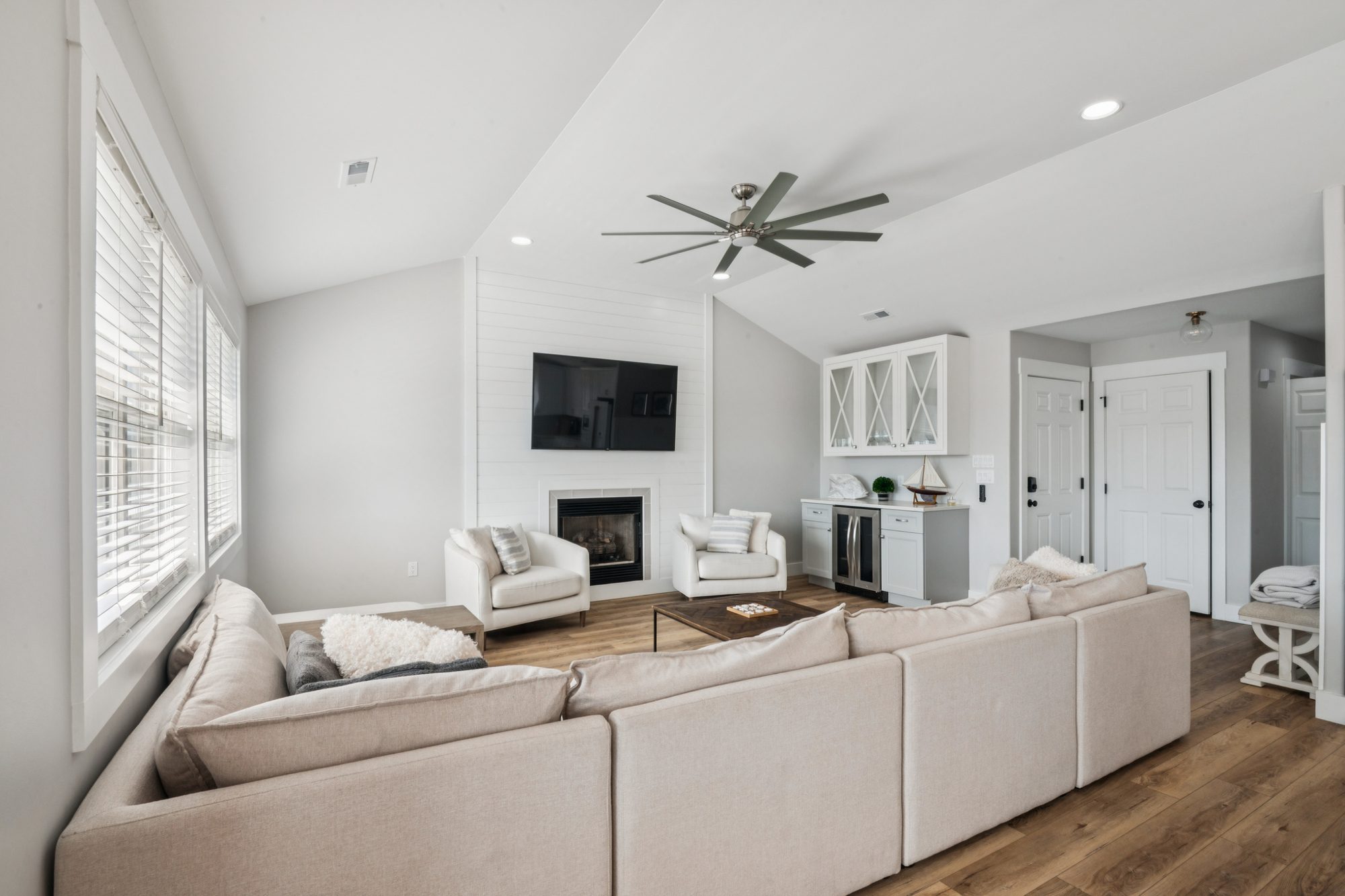 Sunrise, Sunset, Living Area