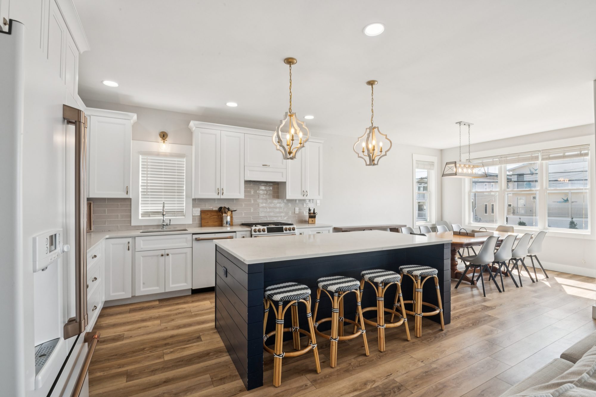 Chic Beach Retreat, Kitchen