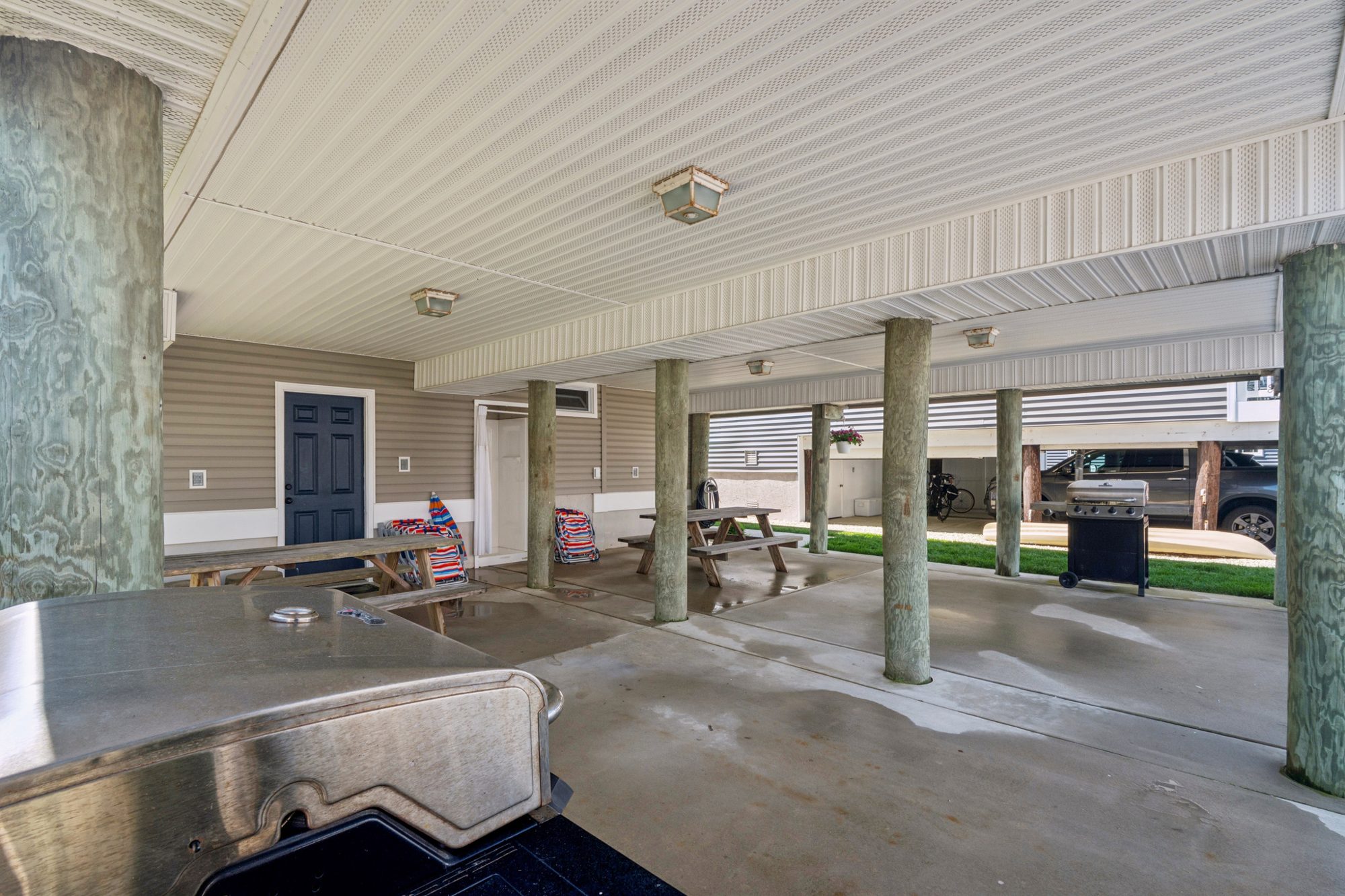 Sunrise, Sunset, Sitting and Grill area